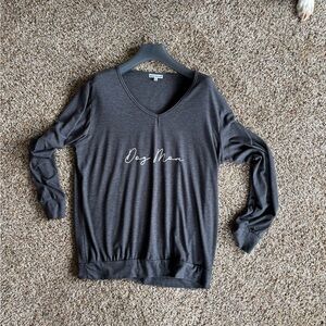 Gray Dog Mom Shirt Size XL